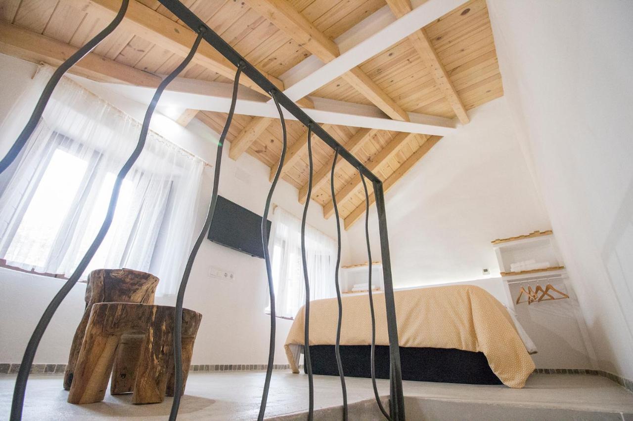 El Pequeno Pajar Apartamento Majaelrayo Exterior foto